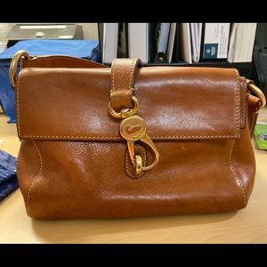 Dooney & Bourke